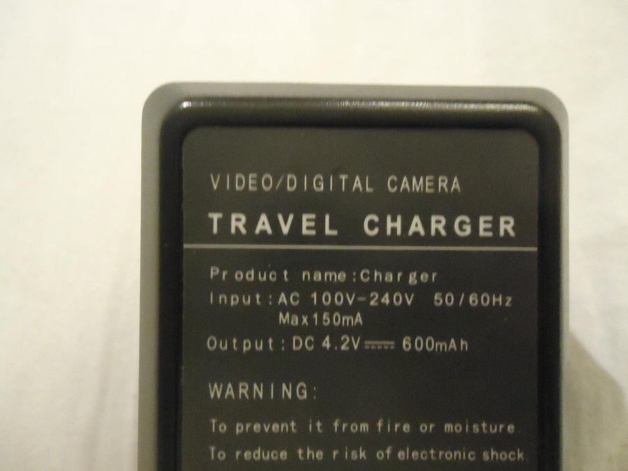 Video Digital Camera Travel Charger NB4L AC 100V-240V 50/60Hz output DC 42V