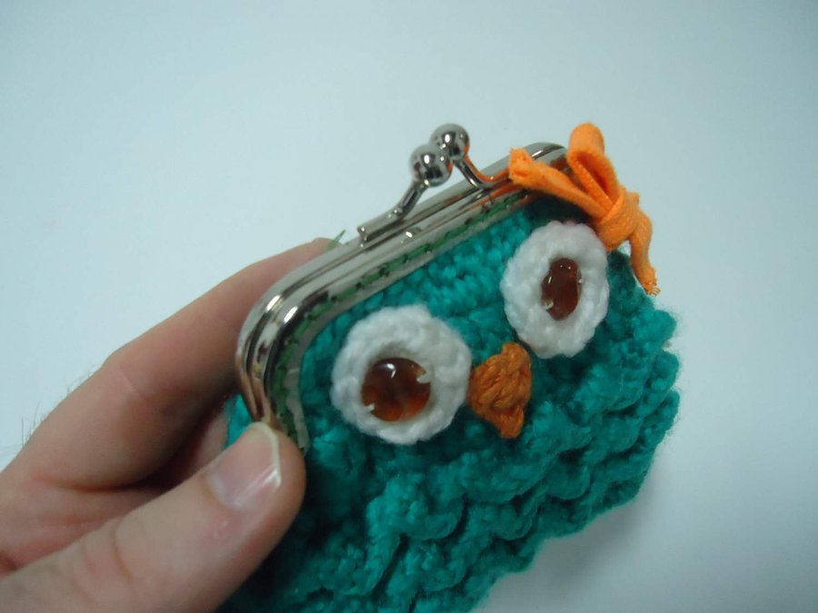 Portmonnä Uggla av tyg och metall coin purse Owl bird