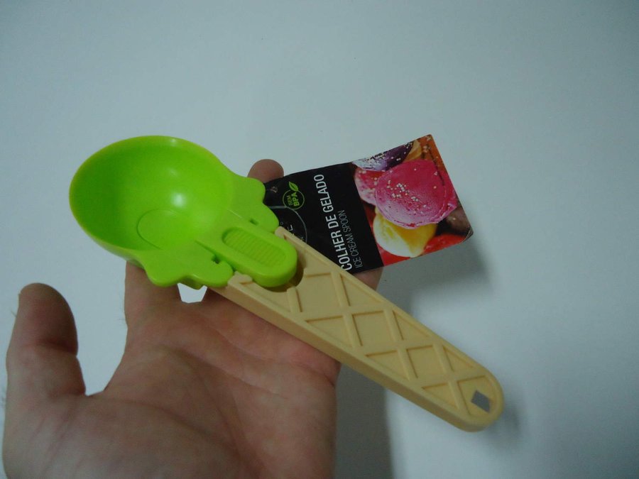 Glass Skopa av plast grön färg ny och oanvänd! Ice cream spoon glasskopa sked