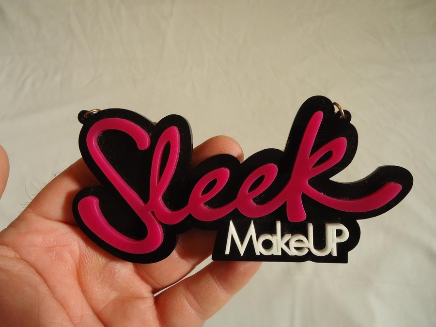 Sleek Make Up halsband reklam promotion utgåva 12 x 6 cm