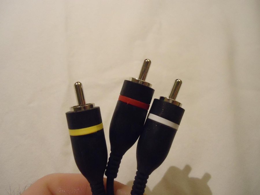 Nokia CA-75U video/audio transfer sync cable