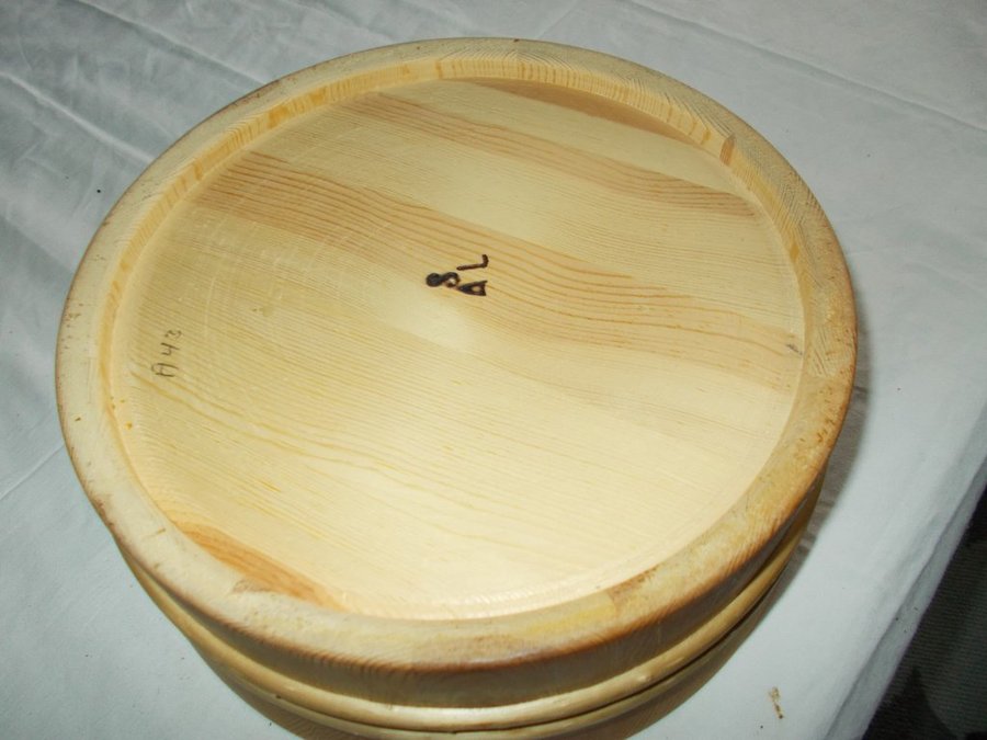 Trä skål furu slöjd hantverk Norrbotten cirka 245 cm bred