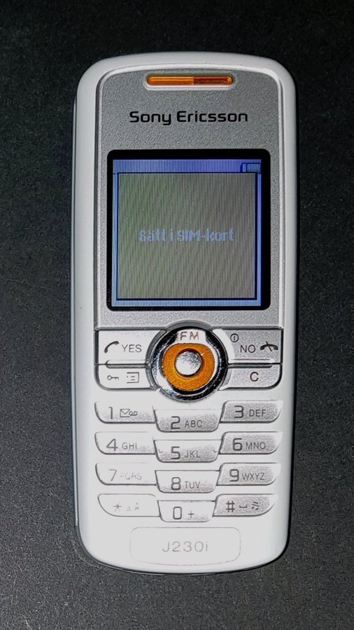 Sony Ericsson J230