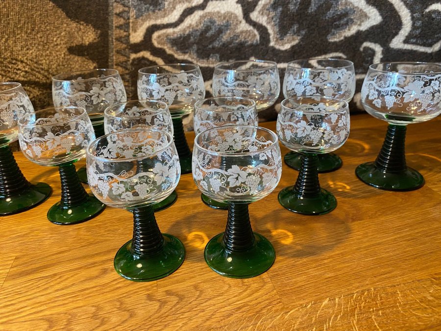 Remmare vinglas - retro glas - dekor vinranka 12 st