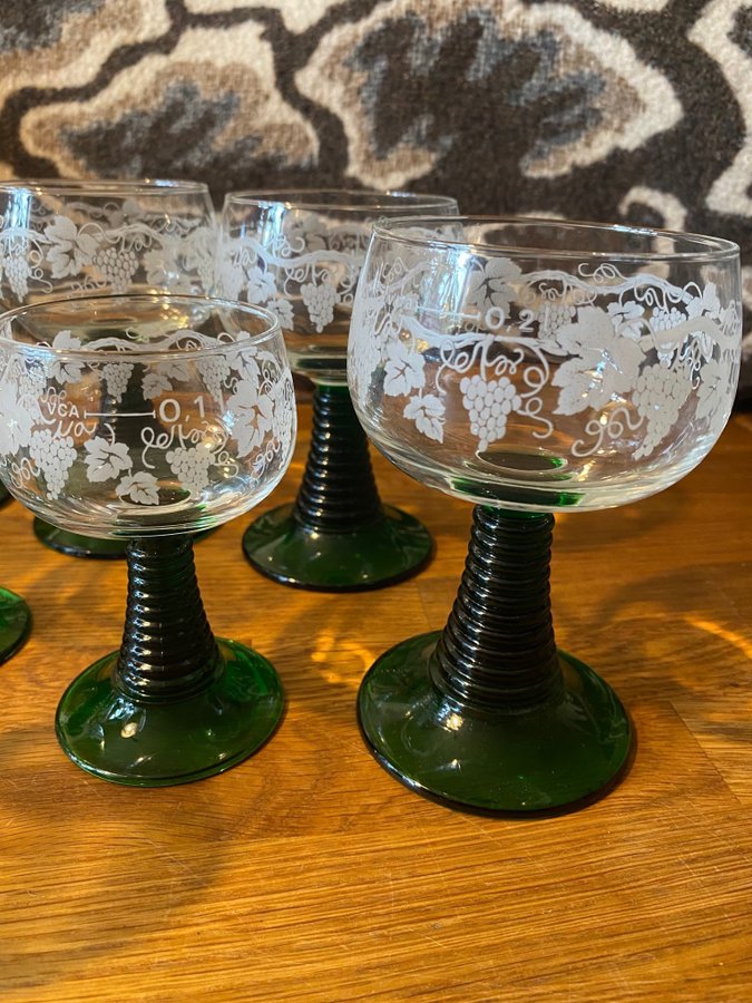 Remmare vinglas - retro glas - dekor vinranka 12 st