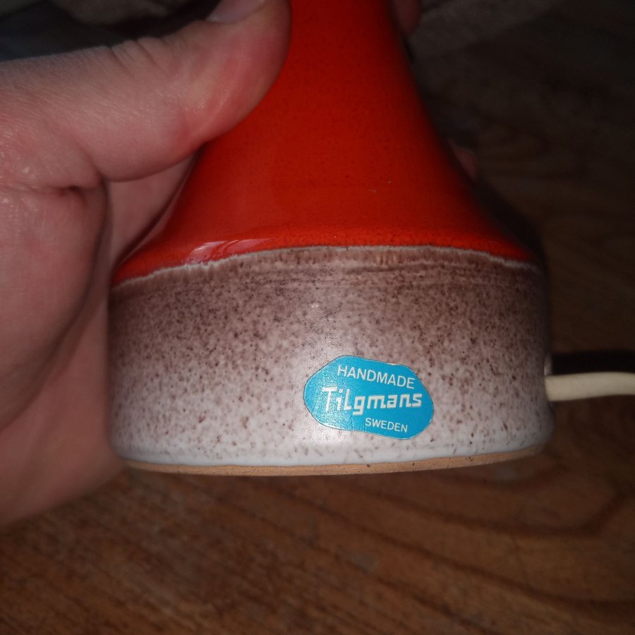 Retro läcker orange lampa från Tilgmans från 1960 talet