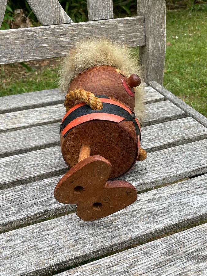 Troll 29 cm i teak 1960 tal av Ulla Britt Alklid