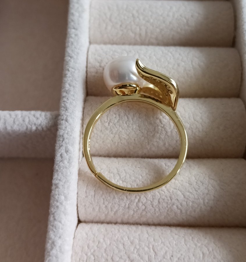 Guldpläterad silver 925 ring med sötvattenspärla och zirkonstenar (öppen ring)