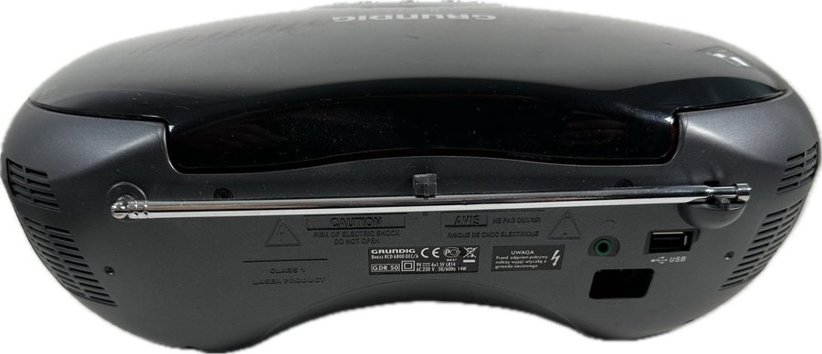 Radio CD MP3 Spelare Grundig Beezz RCD 6800 DEC/A med USB-port Portable