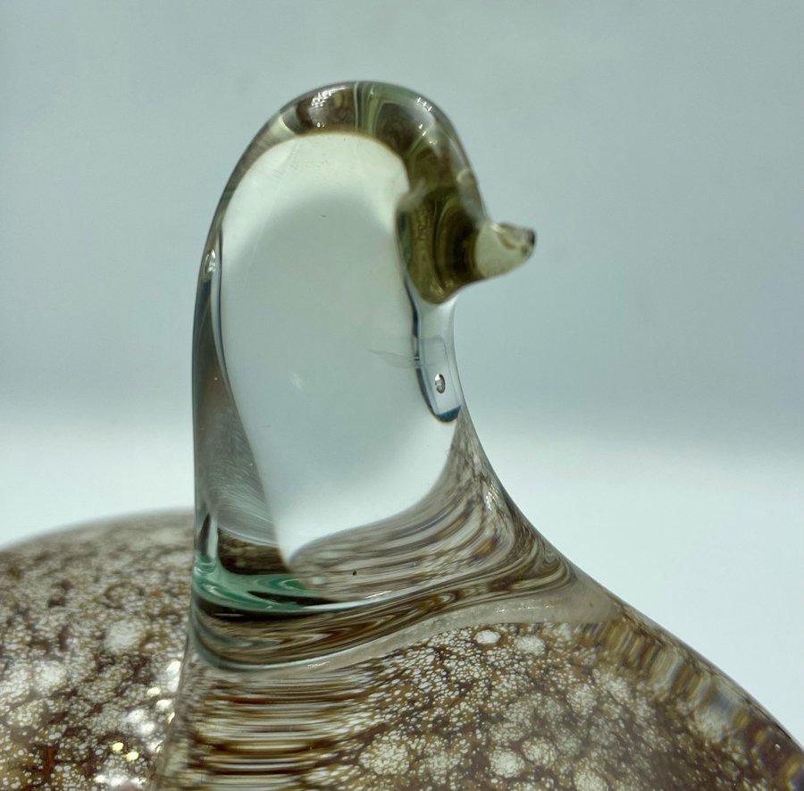 Superfin stor fågel i brunt glas från Meri Lasi Finland