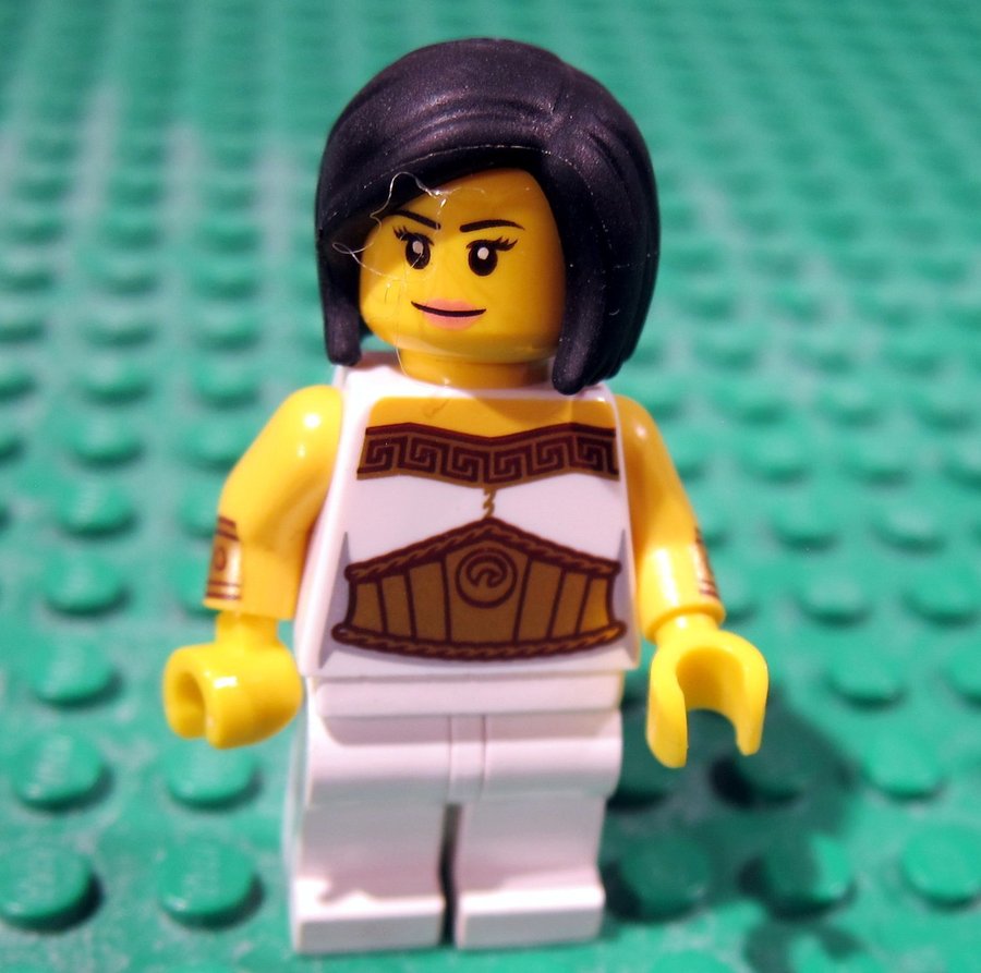 LEGO figur tjej flicka svart hår indian