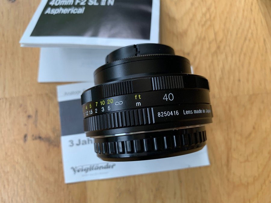 Voigtlander Ultron SL II 40mm f/2 ASPH Canon ef mount rare