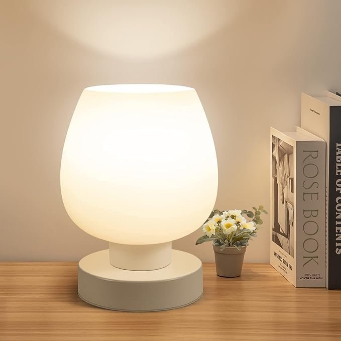 Sängbordslampa varm LED-lampa 3-sidig avbländning
