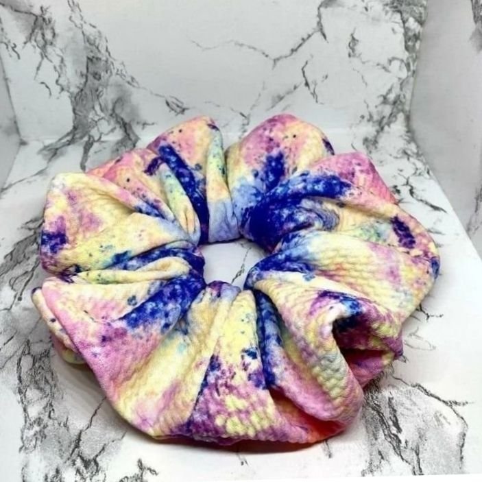 Rosa batikmönstrad XL överdimensionerad Scrunchie hårsnodd Enchanted Scrunch NY