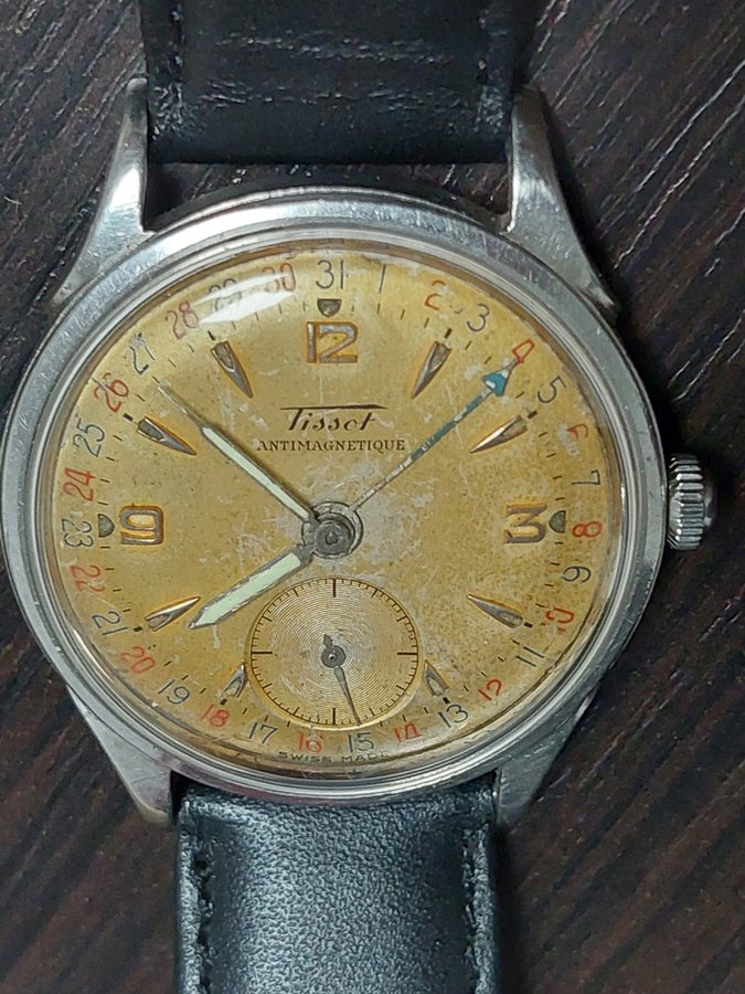 Tissot Antimagnetique pointer date