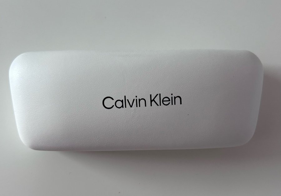 Calvin Klein glasögonfodral helt nytt och oanvänt