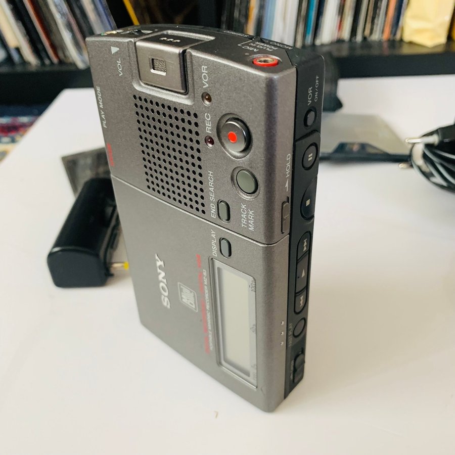 Sony Walkman Minidisc med tillbehör