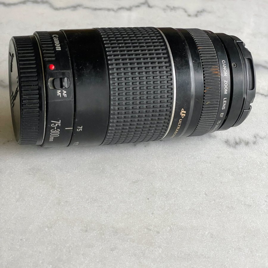 Canon EF 75-300mm F4-56 III Zoom AF/MF Made in Japan