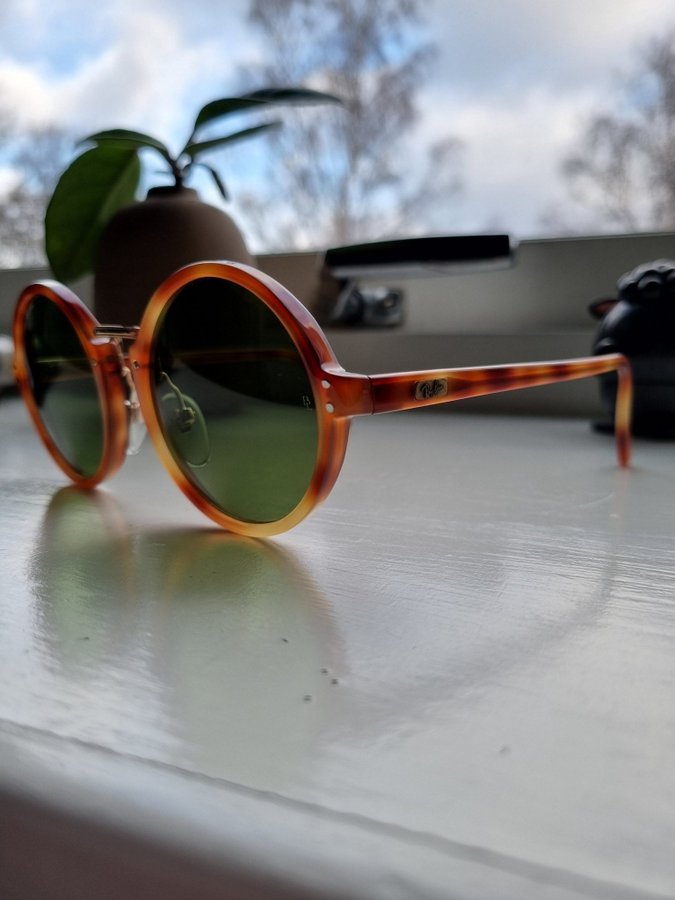 Vintage Ray-ban Premier