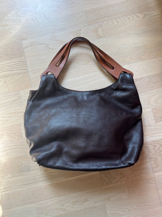 Gorgeous luxurious Jil Sander brown leather shoulder bag