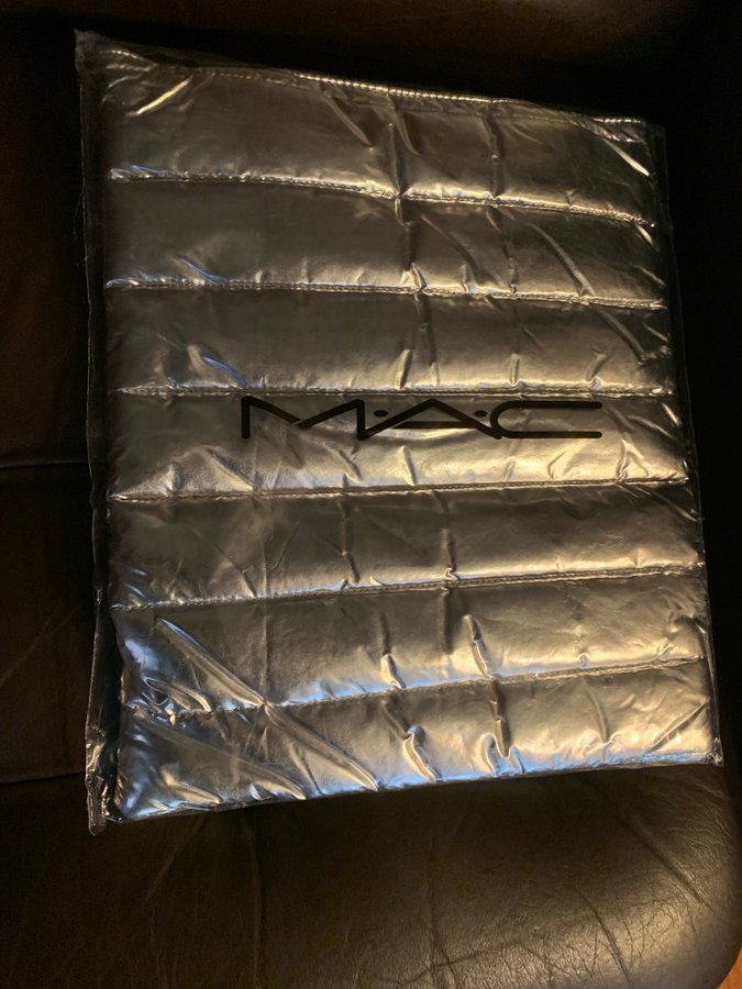 MAC Cosmetics Tote Bag; unik och mjuk med foder NY!