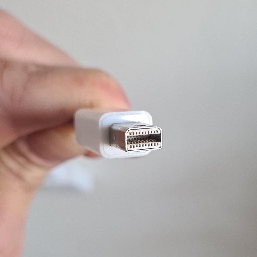 NY/OANVÄND! ADAPTER MINI DP ( MINI DISPLAYPORT) --> HDMI ORD PRIS 349KR