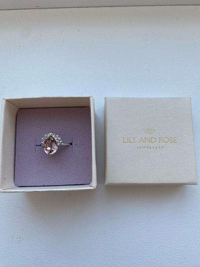 Lily And Rose Grace Ring – Vintage Rose