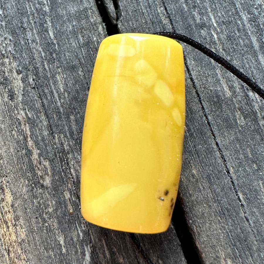 Bärnsten Bead