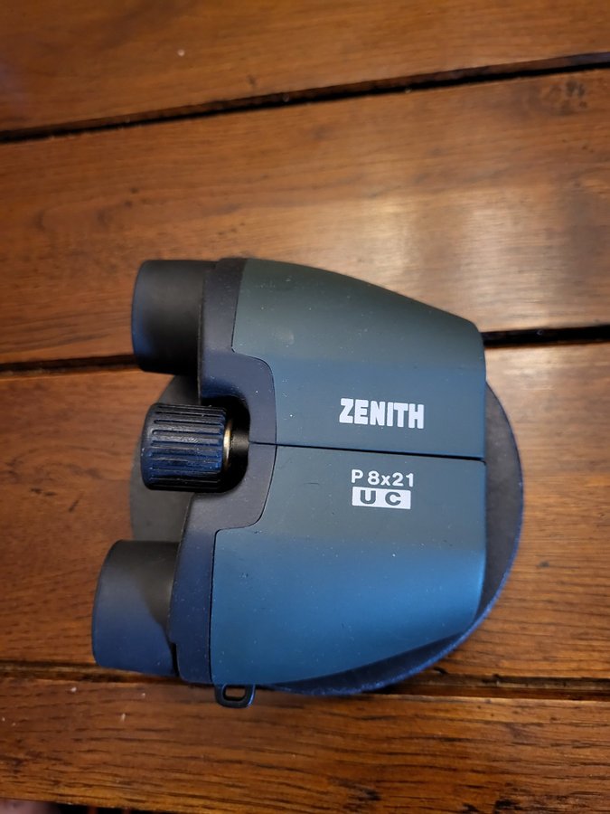 ZENITH KIKARE MED FODRAL