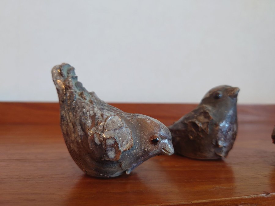 Fåglar Dagny Zachrisson - Tre stycken Fåglar signerade DZ Keramik