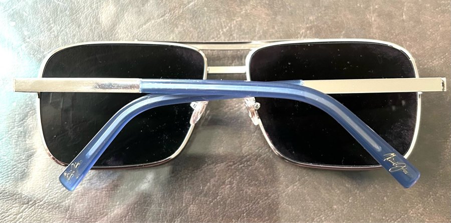 Maui Jim solglasögon aviator model compass silver och grå