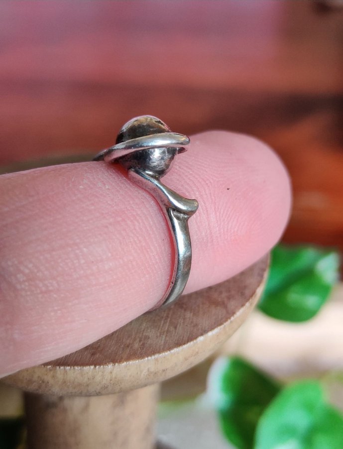 Liten udda unik vintage silver ring planet kula handgjord 165