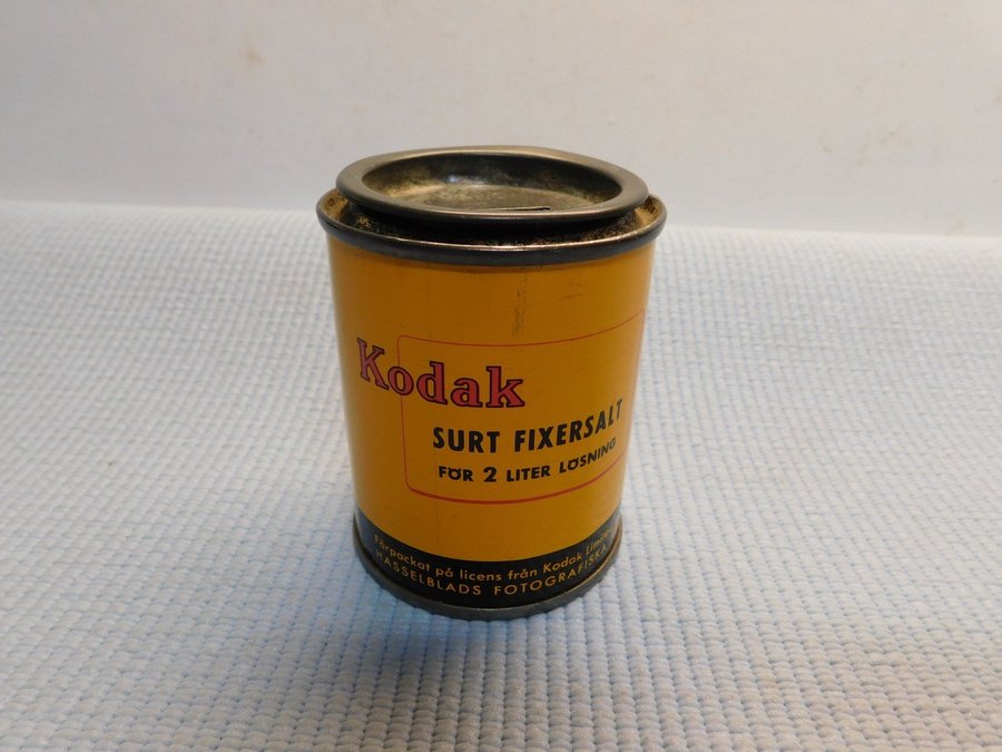 Kodak Surt Fixersalt Plåtburk omgjort till Sparbössa OBS bilderna