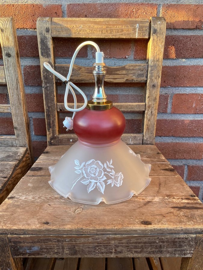 Vintage Gammal Taklampa Fönsterlampa Opalinglas Opalin Kupa Retro