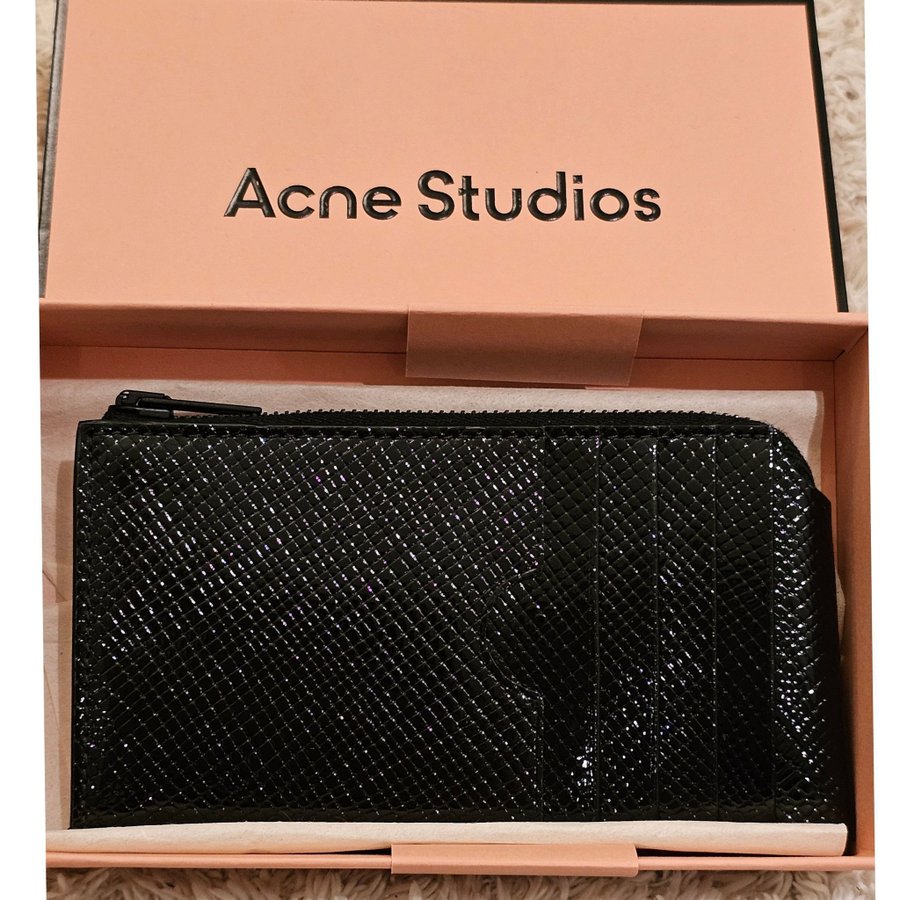 Acne Studios plånbok/ korthållare **OBS** Ny!!!