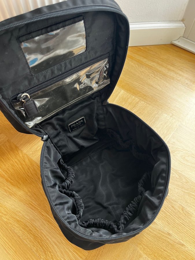 Tessuto nylon vanity bag