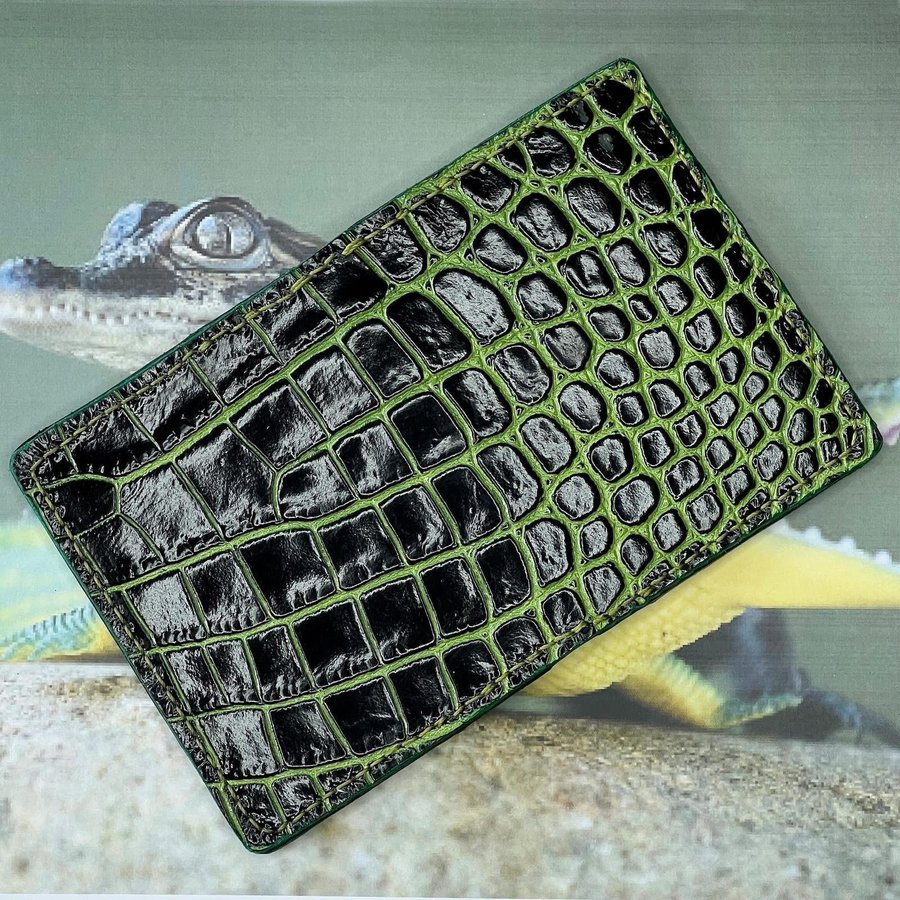 Handgjord bifold korthållare/plånbok i äkta läder