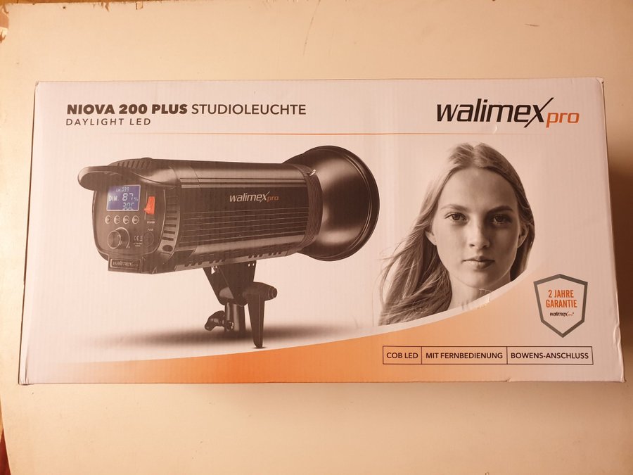 Walimex pro LED Niova 200 Plus Daylight