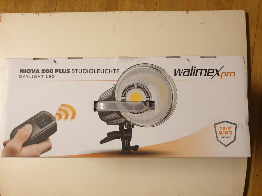 Walimex pro LED Niova 200 Plus Daylight