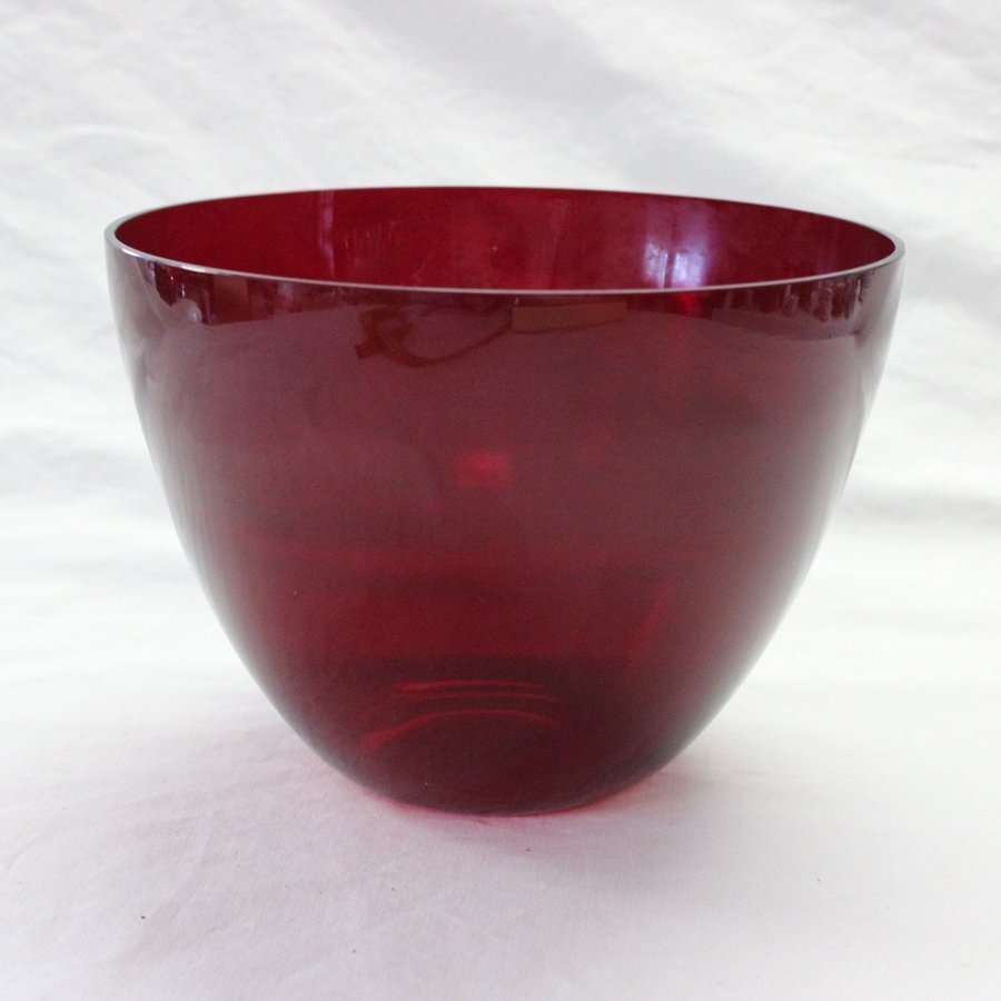 Rubinröd Glasskål Skål Salladsskål i Glas Elme Glasbruk