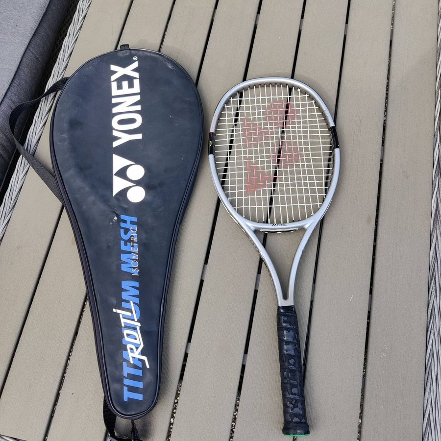 YONEX ROTi 30 Titanium Mesh Tennisracket m fodral Made In Japan