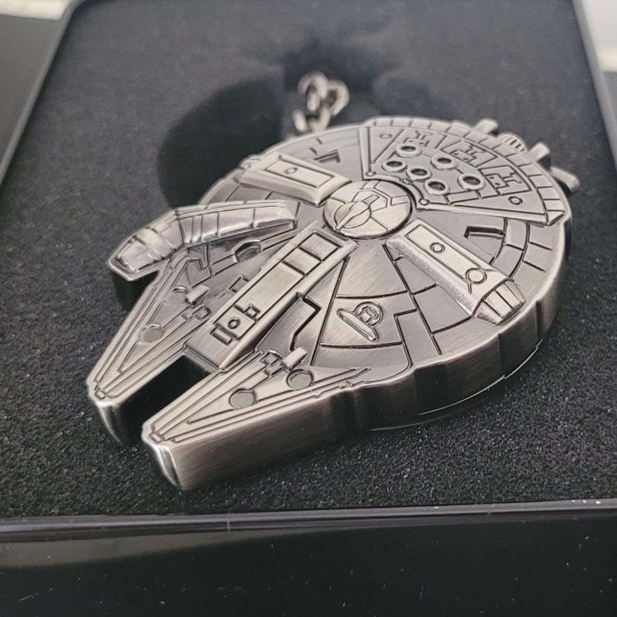 Star Wars - Millennium Falcon Fickur