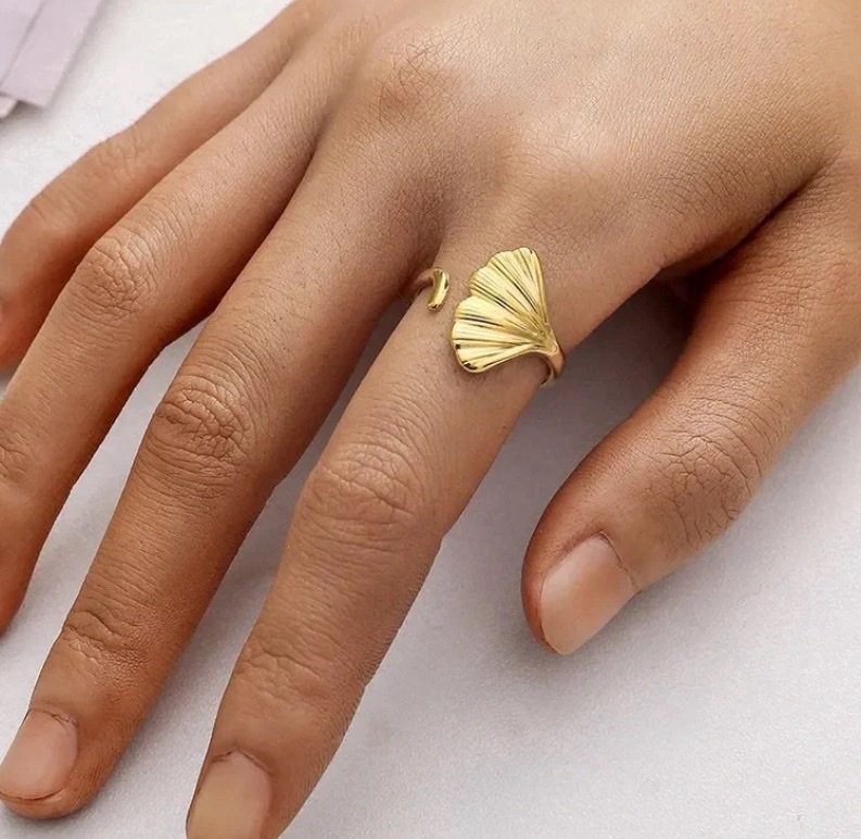 Leaf ring