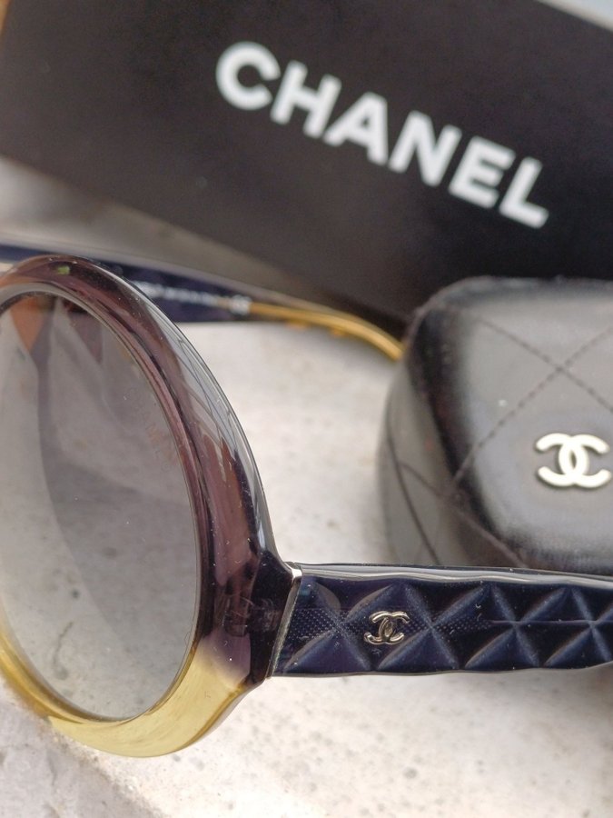 Vintage Chanel solglasögon - autentiska