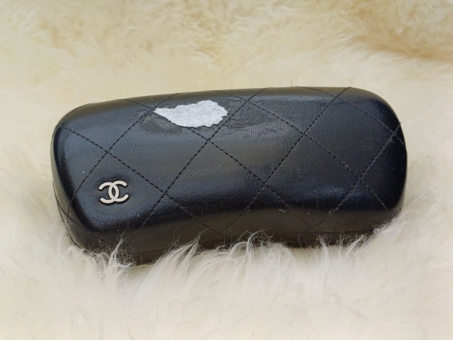 Vintage Chanel solglasögon - autentiska