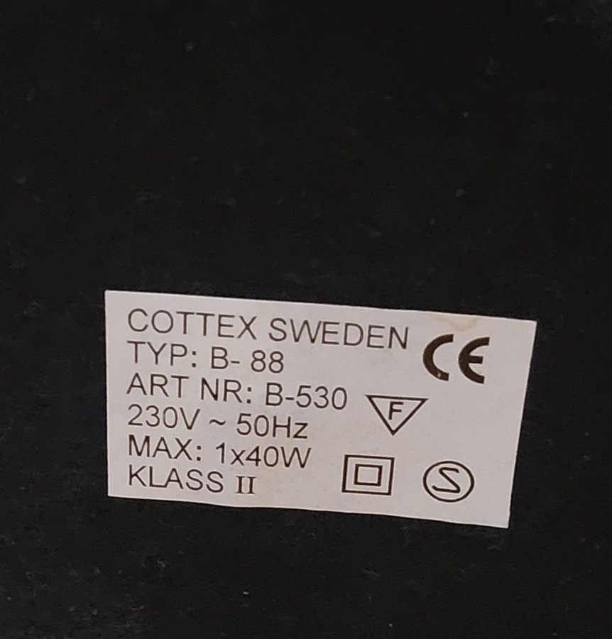 Retro Vacker från Cottex Sweden Bordslampa Metall / Glas Typ: B-88