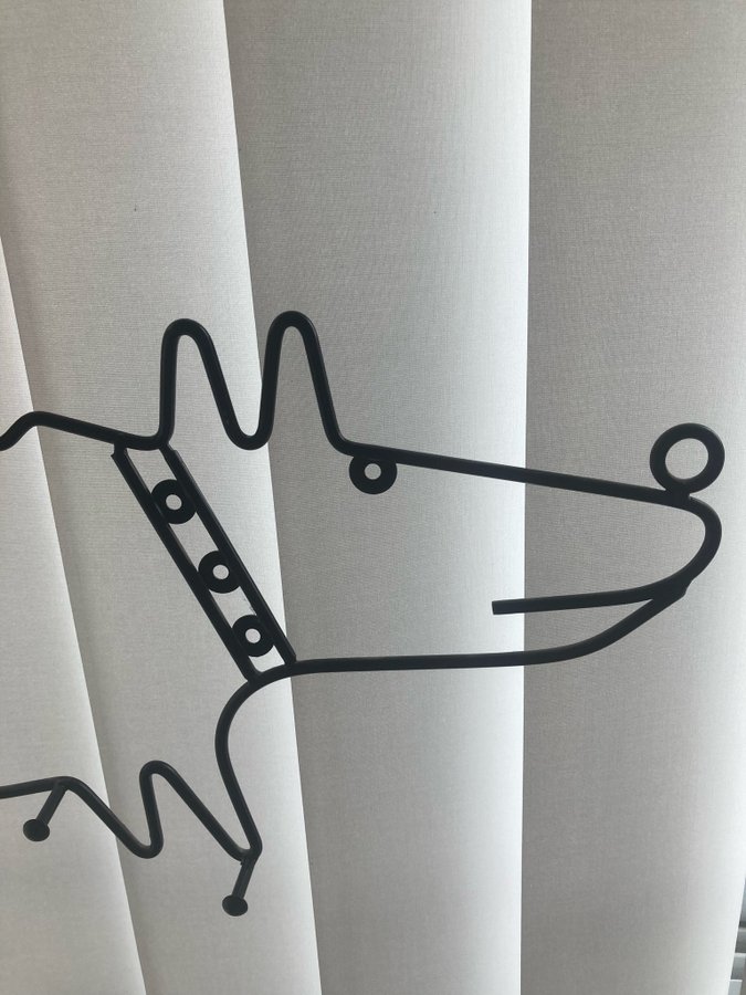 Klädhängare • ”Sprallig” • Ehlén Johansson • 90-tal • hund • IKEA