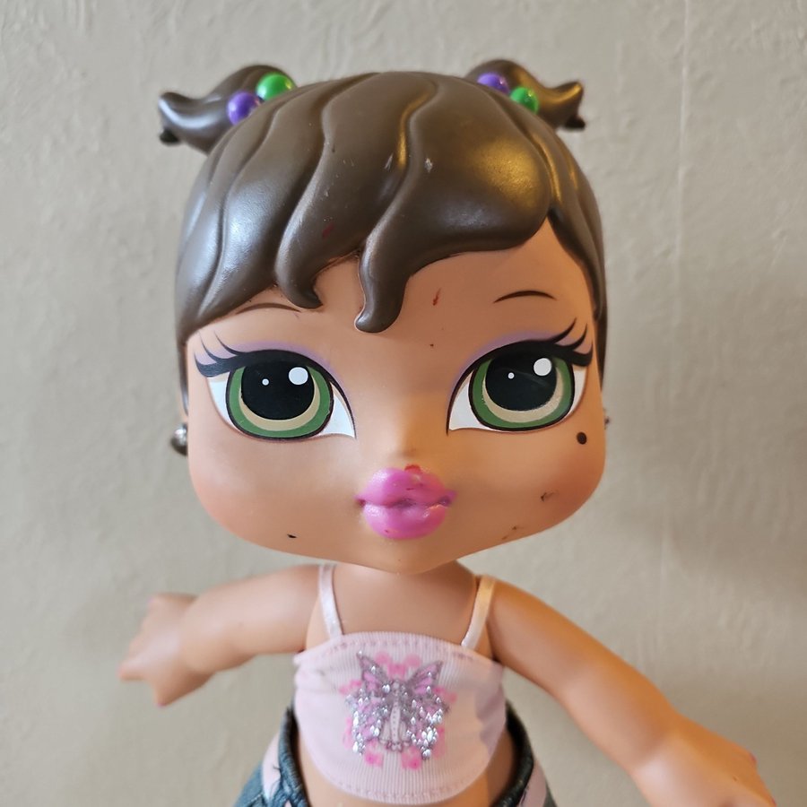 Yasmin big babyz docka bratz 2005 1st edition