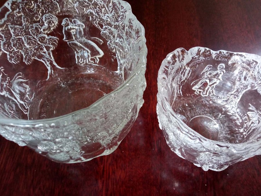 2 st Glasskålar från Kosta Boda "Midsommardansen" av KJELL ENGMAN
