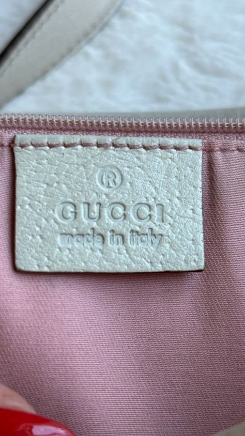 Gucci Abbey Crossbody